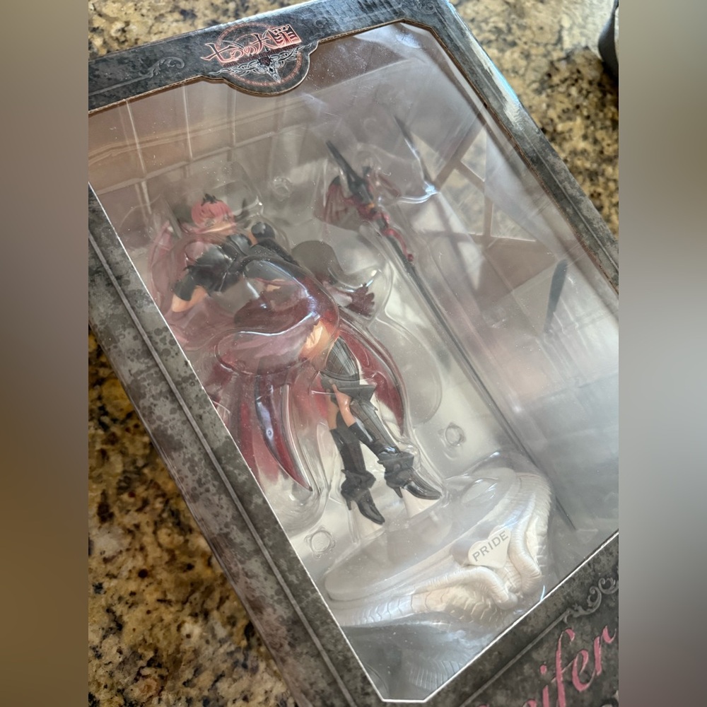 The Seven Deadly Sins Lucifer Statue of Pride Black Cloth Edition